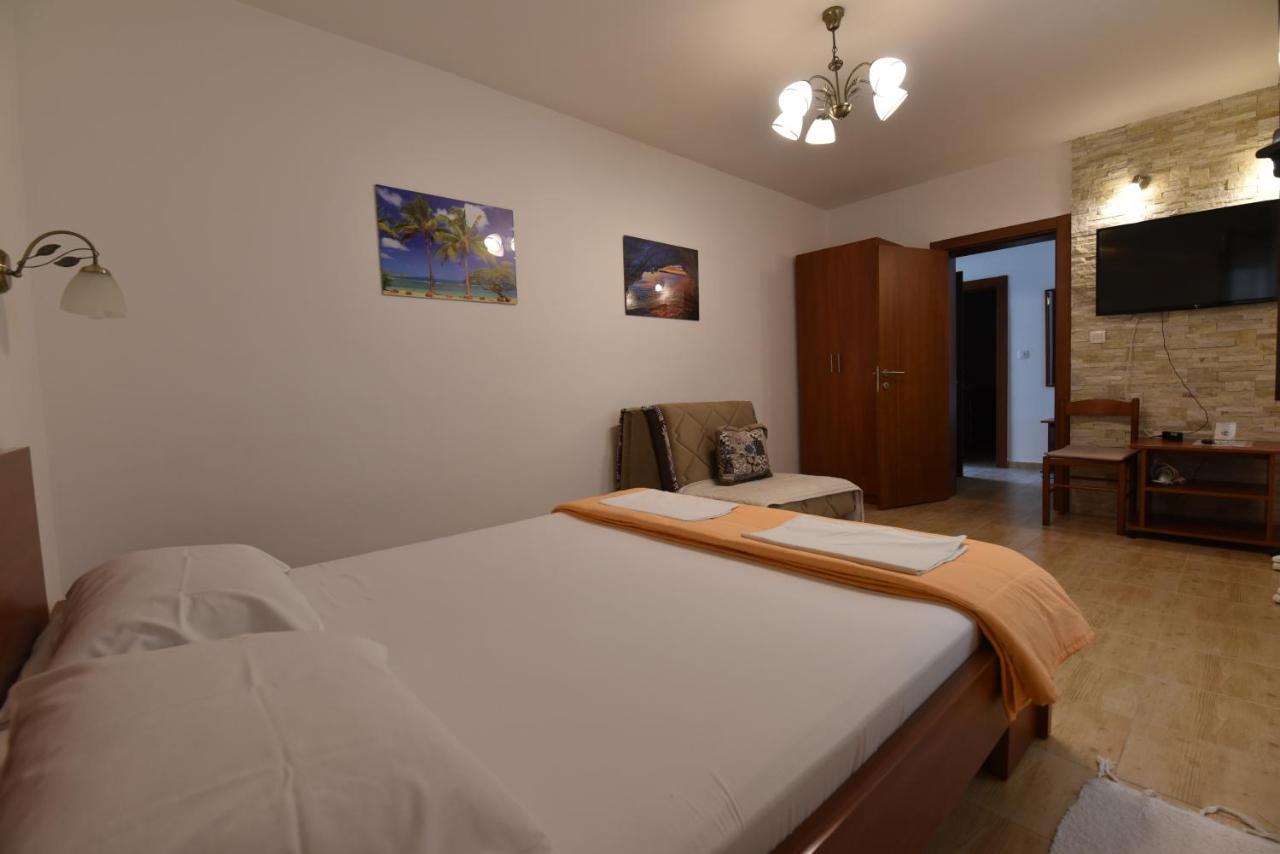 Studio Apartments 6 Palmi บุดวา ภายนอก รูปภาพ