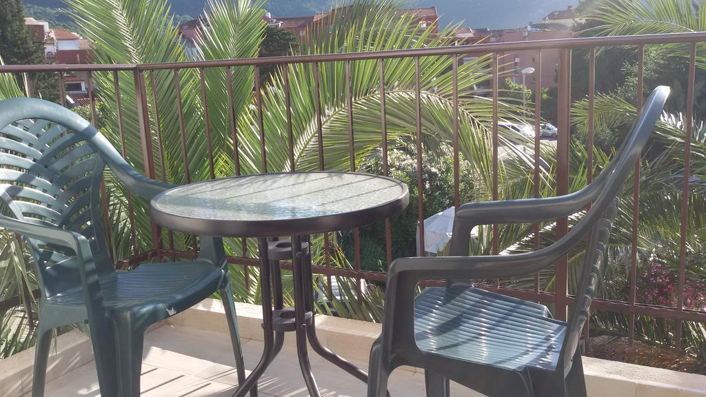 Studio Apartments 6 Palmi บุดวา ภายนอก รูปภาพ