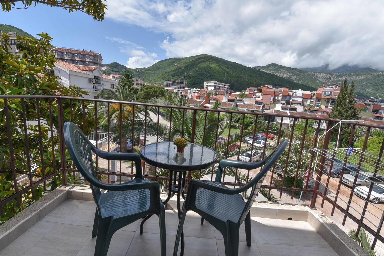 Studio Apartments 6 Palmi บุดวา ภายนอก รูปภาพ