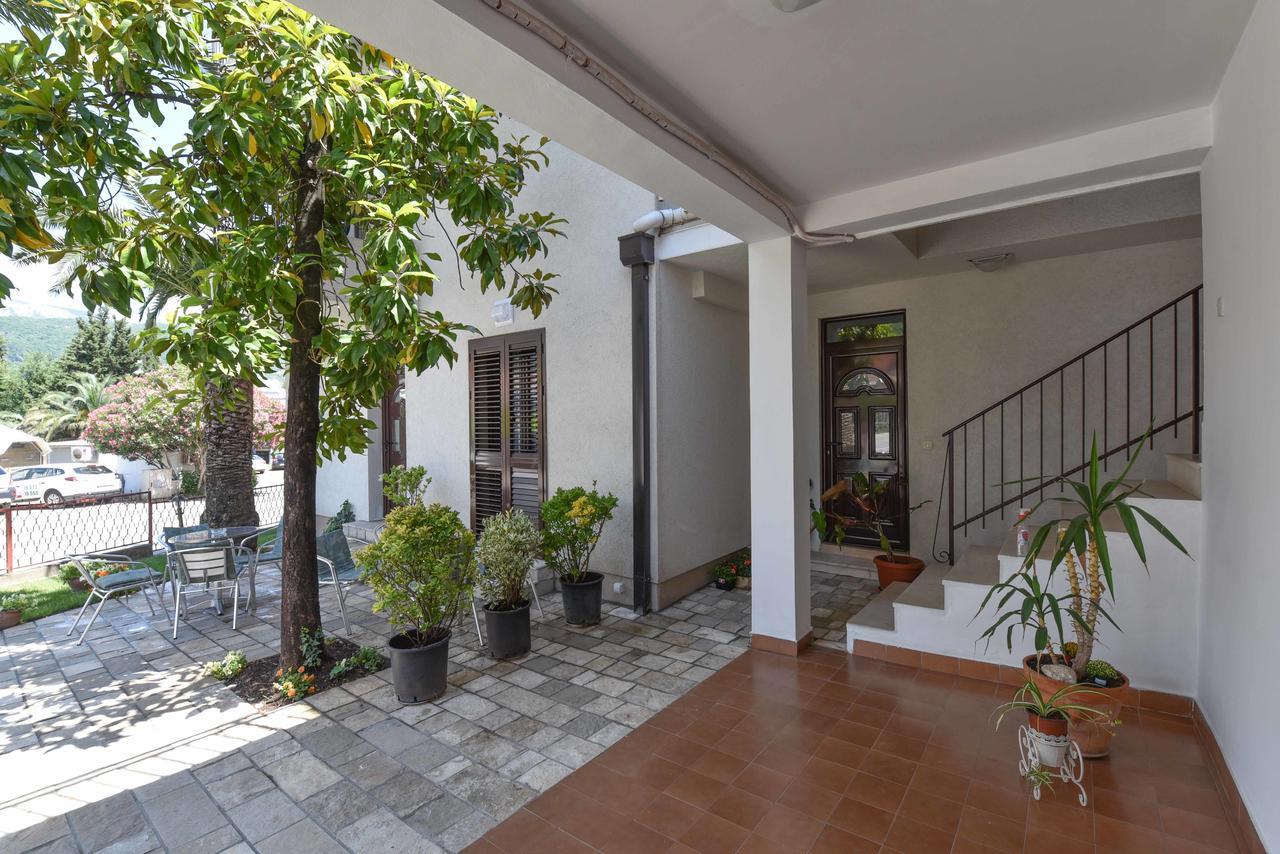 Studio Apartments 6 Palmi บุดวา ภายนอก รูปภาพ